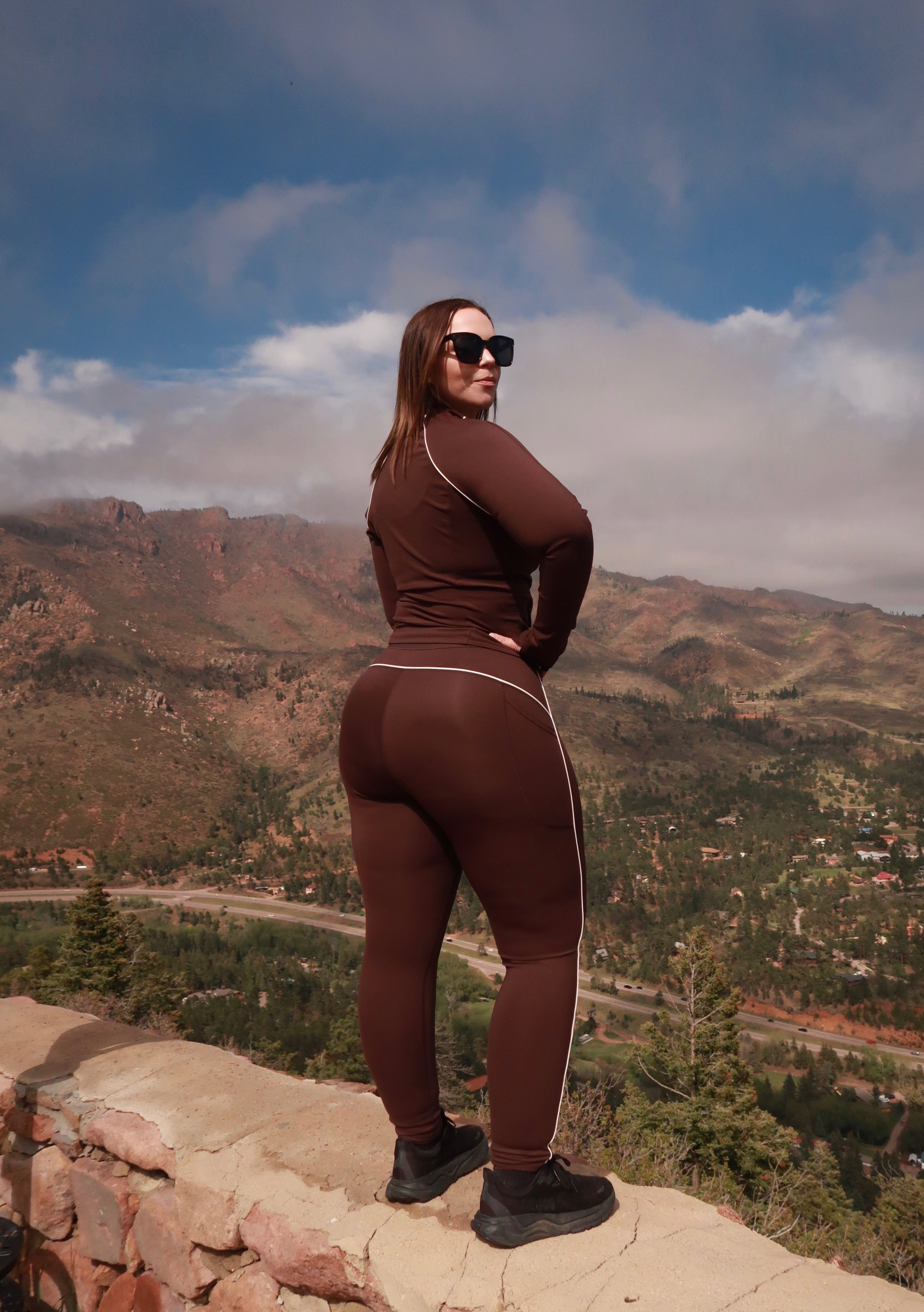 Mocha Active Leggings with Pocket