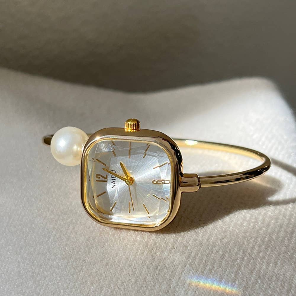 Eva Watch